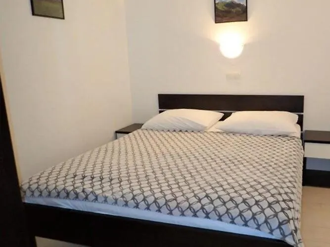 Appartamento Tranquil Couple Retreat In Starigrad Paklenica