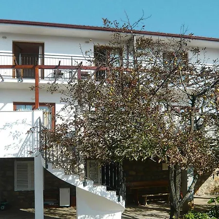 Zrinka In With Terrace And Seaview Starigrad Paklenica