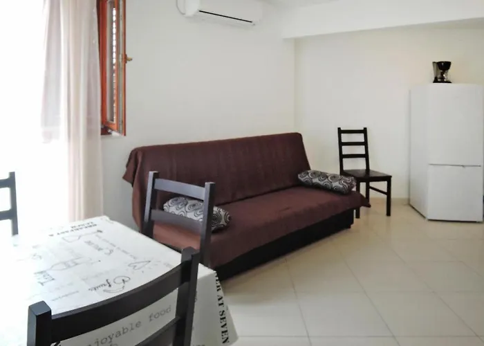 Apartman Tranquil Couple Retreat In *