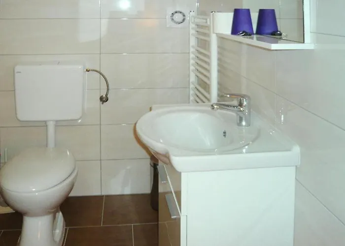 Tranquil Couple Retreat In Starigrad * Starigrad Paklenica